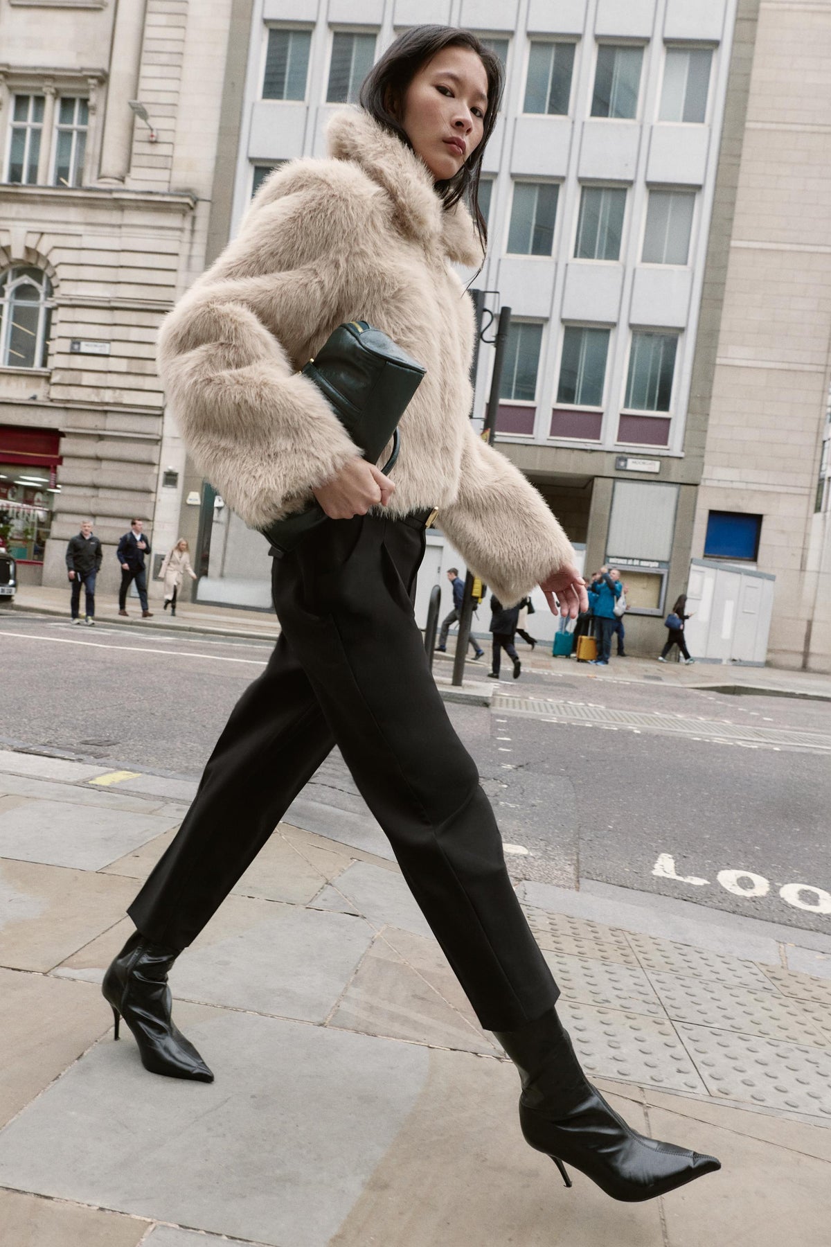 Houndstooth Trousers with Belt