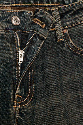 Wide-leg low-rise jeans