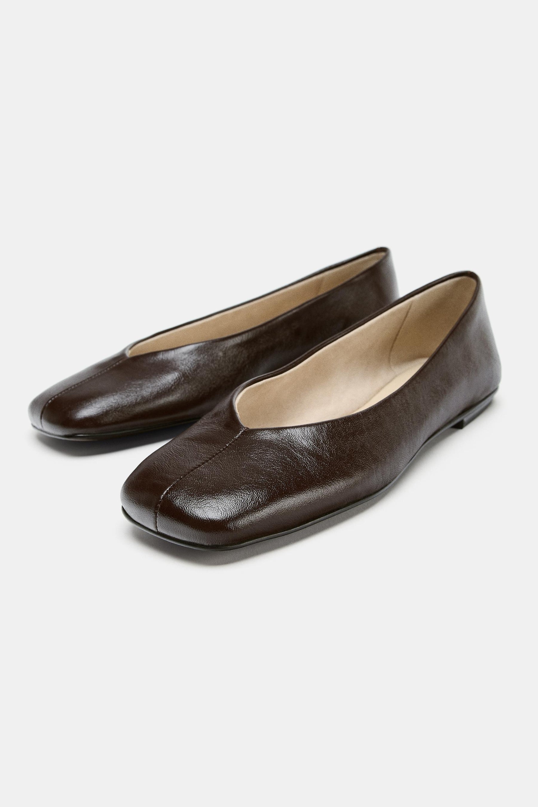 LEATHER BALLET FLATS