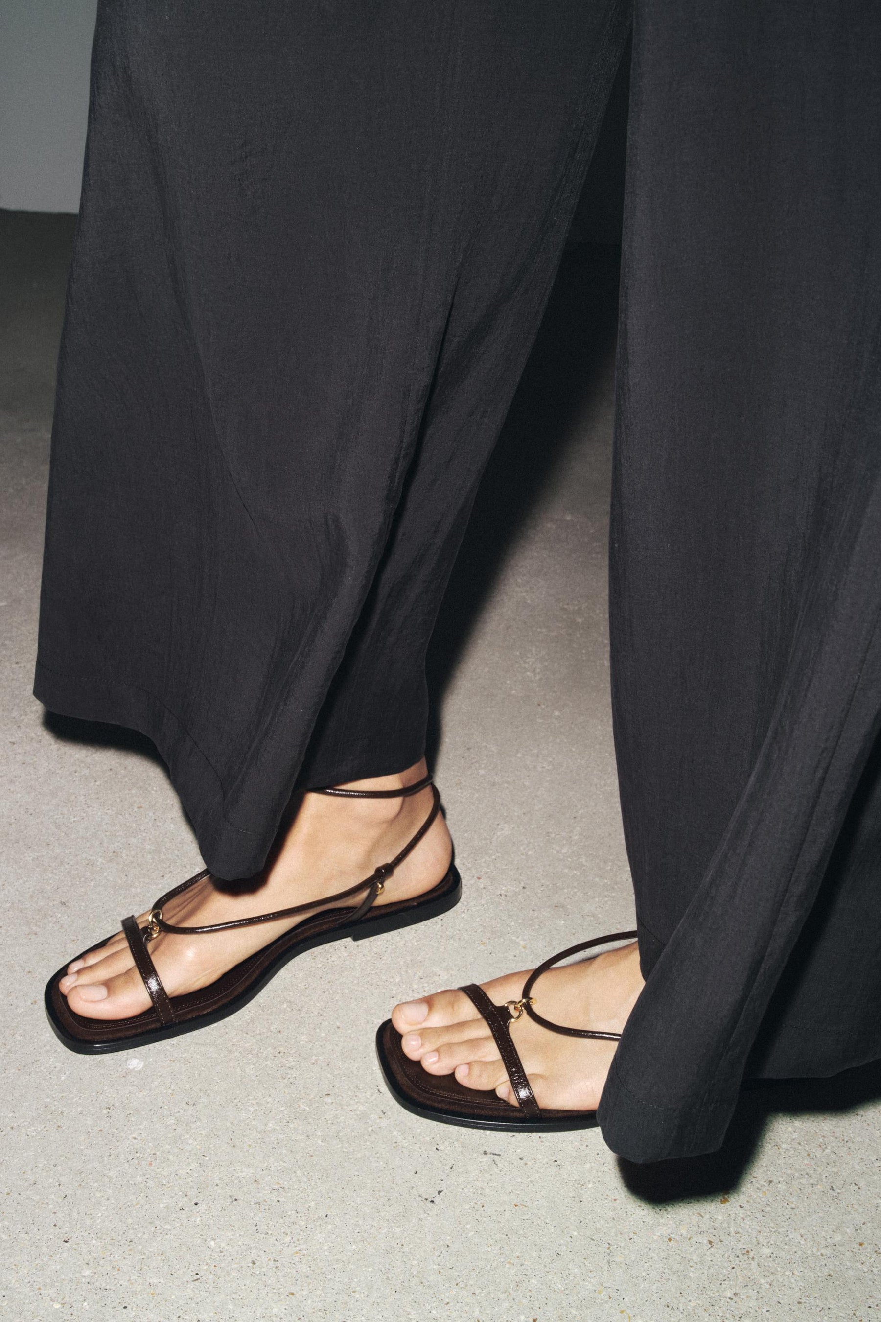 THIN STRAPPY SANDALS