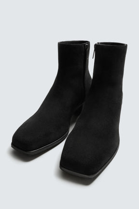 LEATHER HEELED LIMITED EDITION BOOTS - Image 6