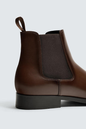 POINTED CHELSEA BOOTS - Image 7