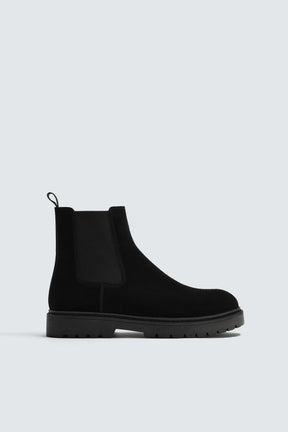 LEATHER CHELSEA BOOTS - Image 1