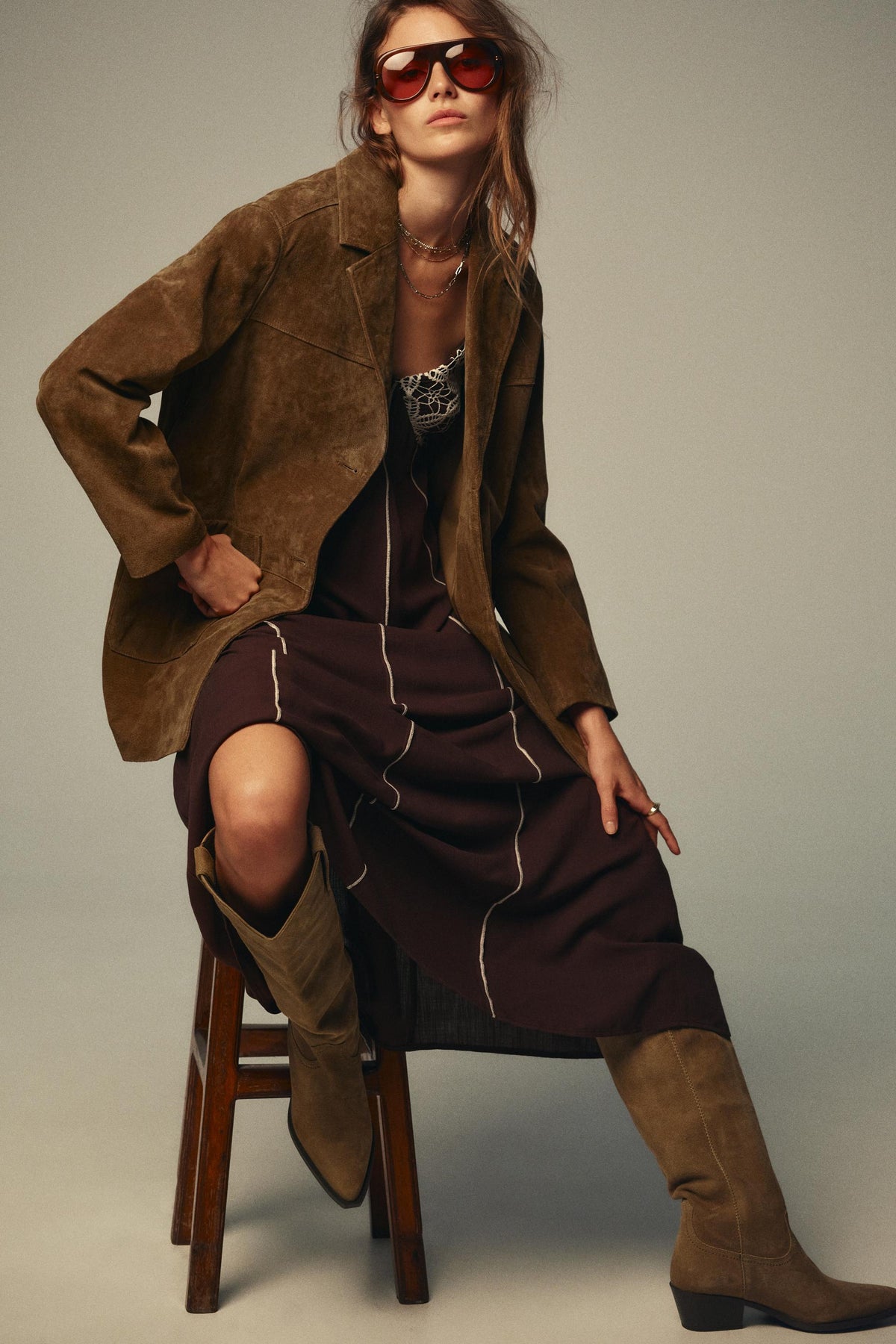 SUEDE KNEE-HIGH BOOTS