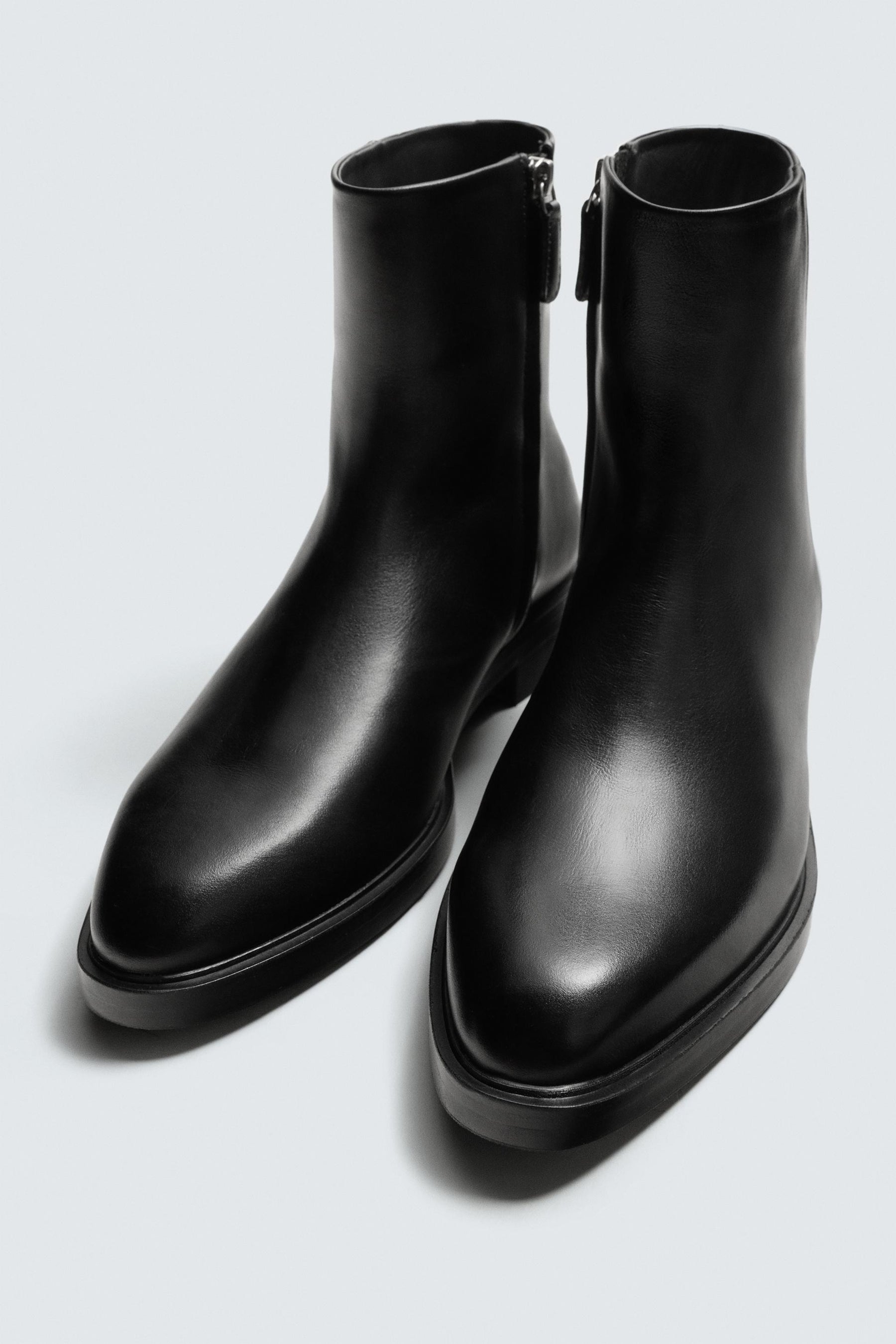 LEATHER POINTED BOOTS - Image 5