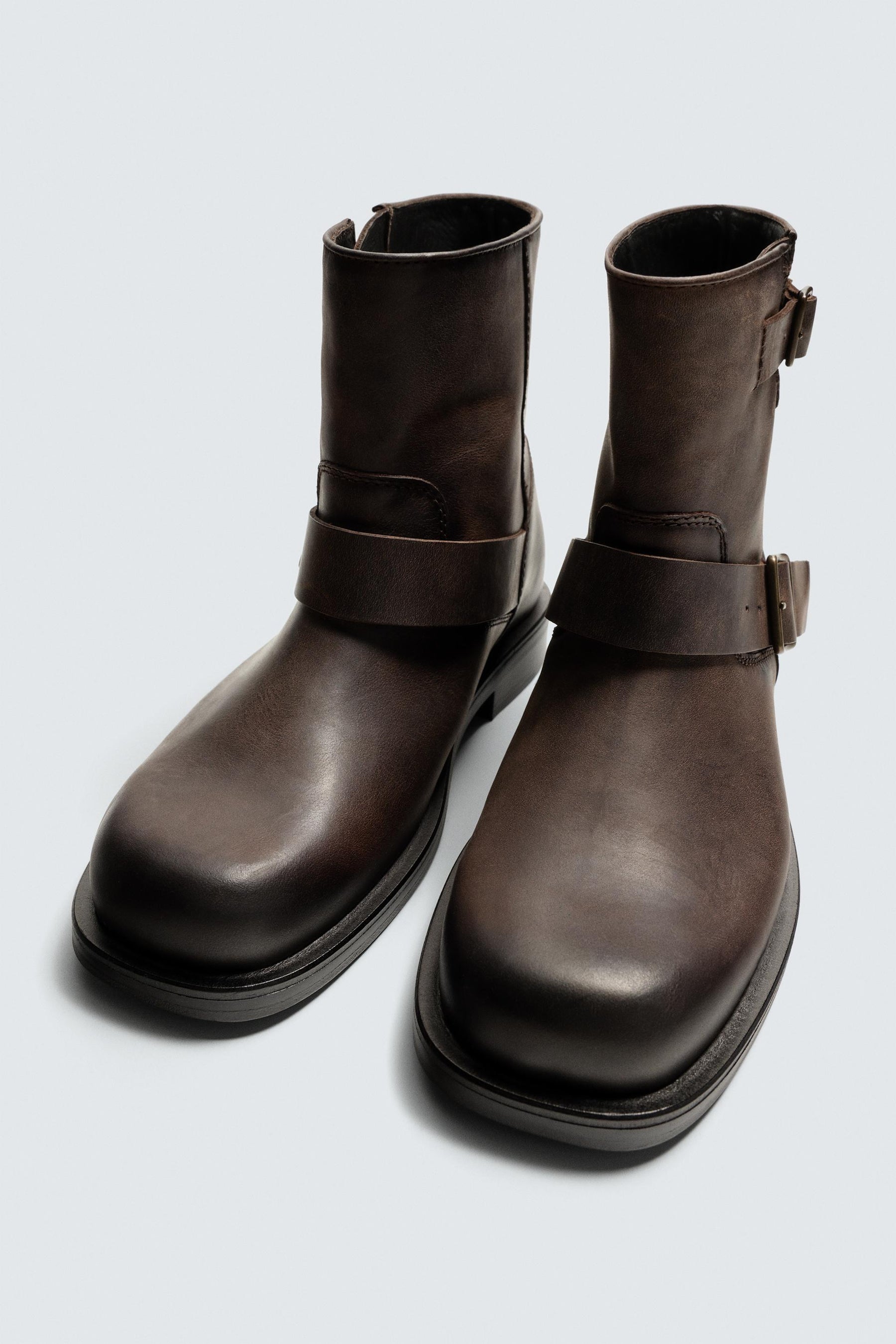BUCKLE LEATHER BOOT LIMITED EDITION - Image 5
