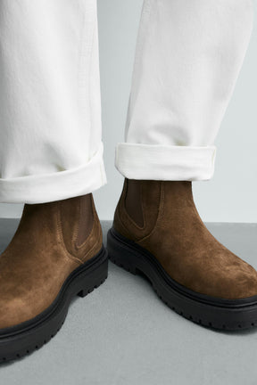 Leather Chelsea Boots