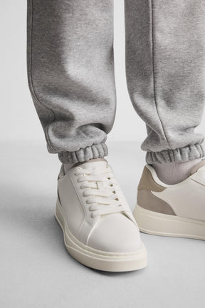 HEEL DETAIL TRAINERS - Image 3