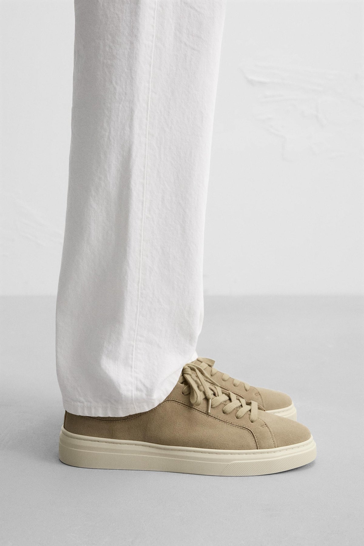 LEATHER TRAINERS - Image 2