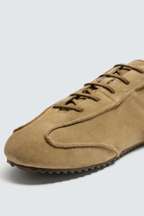 LIMITED EDITION LEATHER TRAINERS - Image 4