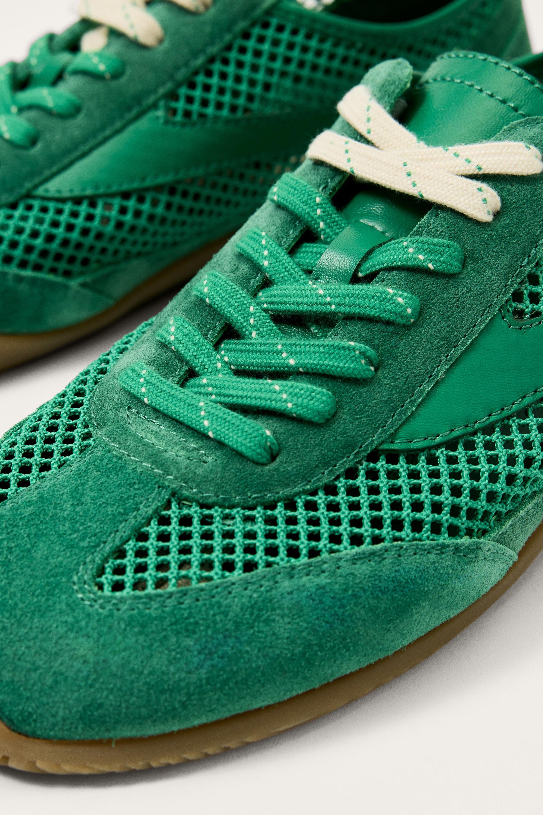 RETRO STYLE TRAINERS LIMITED EDITION - Image 5