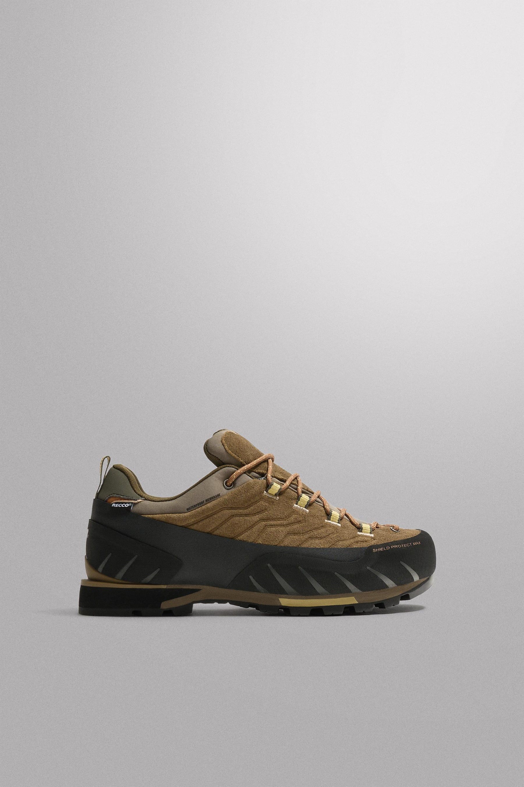 RECCO® WATERPROOF HIKING SHOES - Image 4
