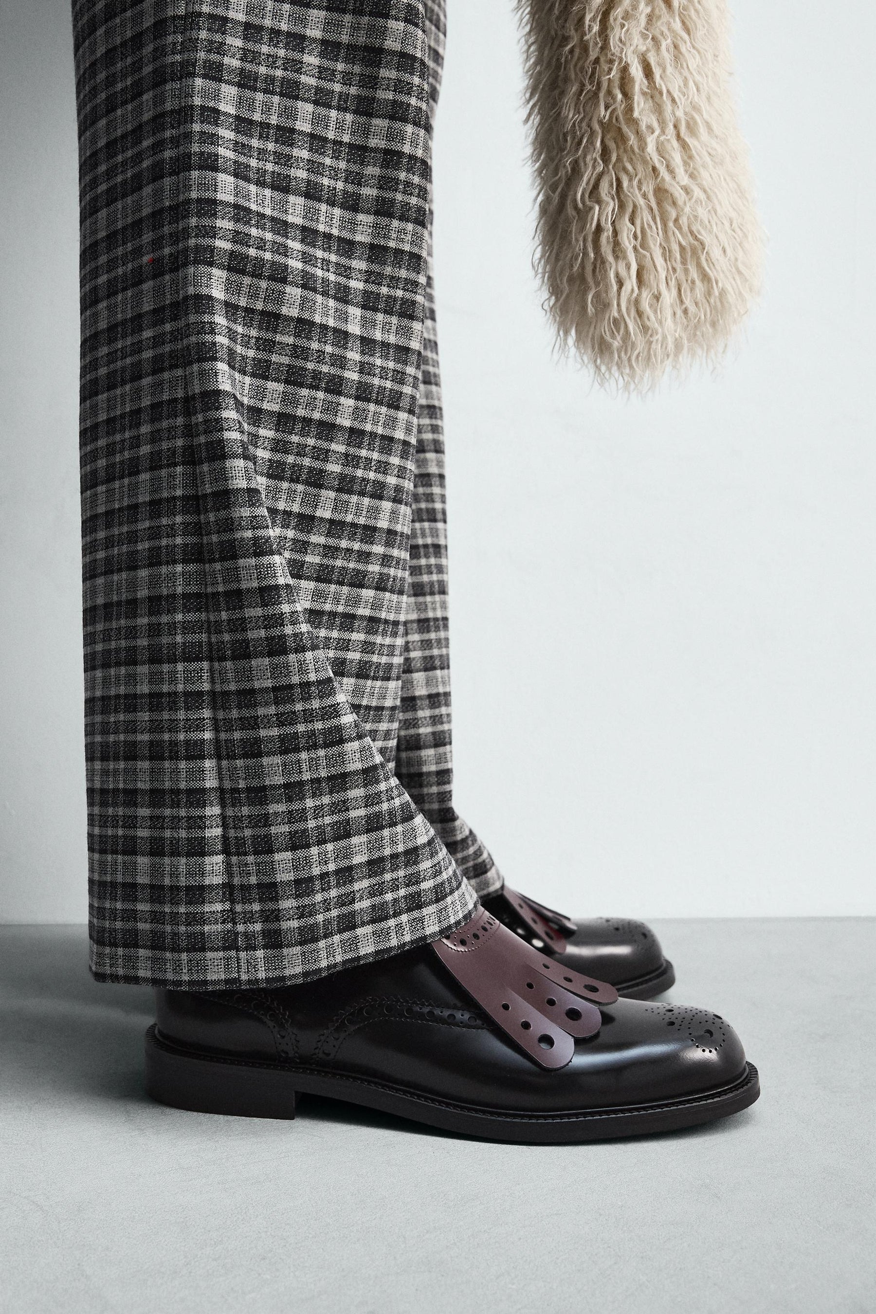 LEATHER SHOES HARRY LAMBERT FOR X DISNEY - Image 2