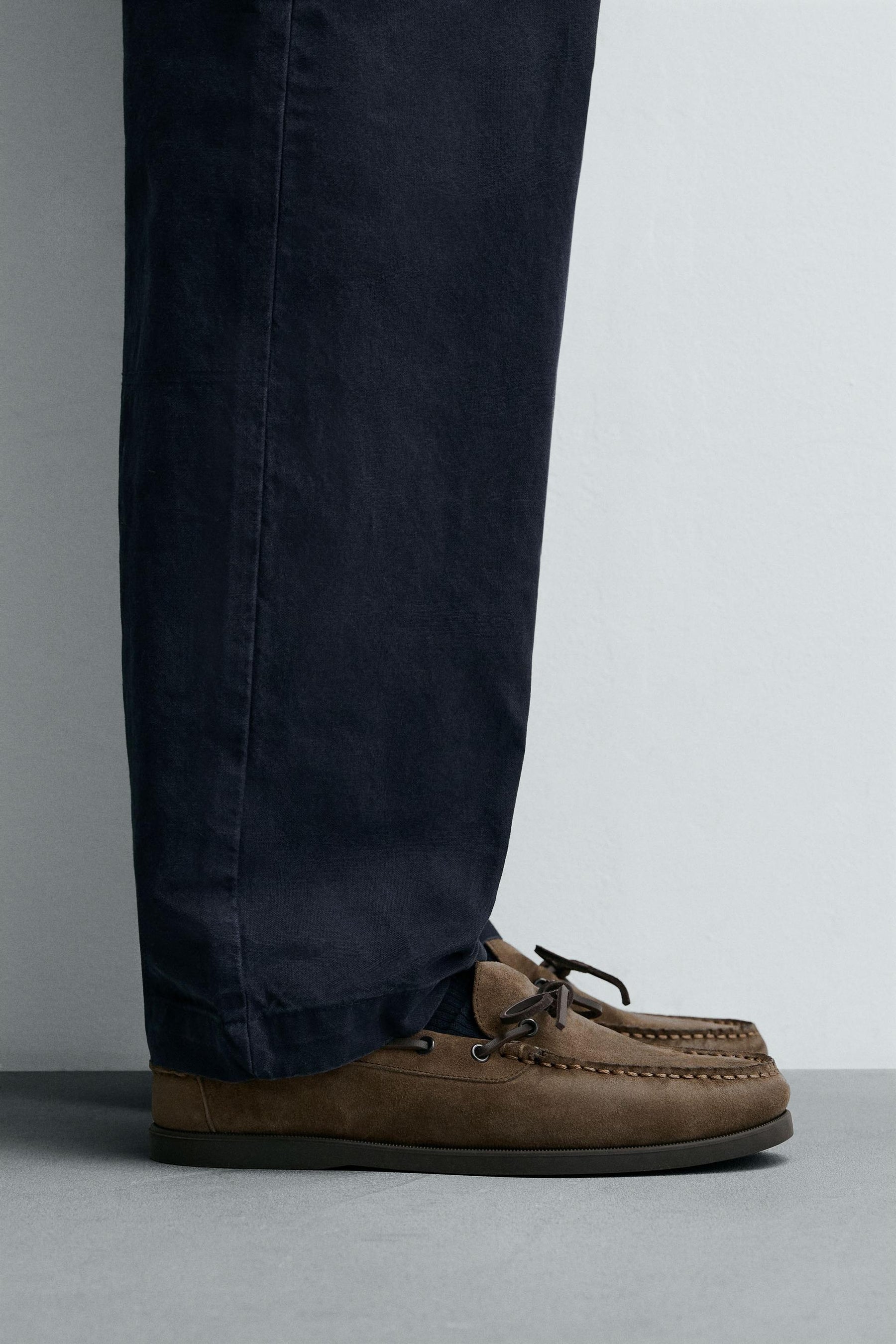 CASUAL LEATHER LOAFERS - Image 1
