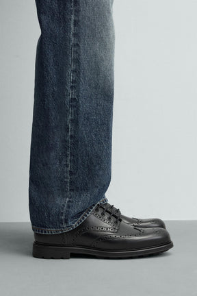 LEATHER BROGUES - Image 1