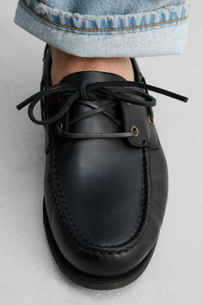 LEATHER DECK SHOES