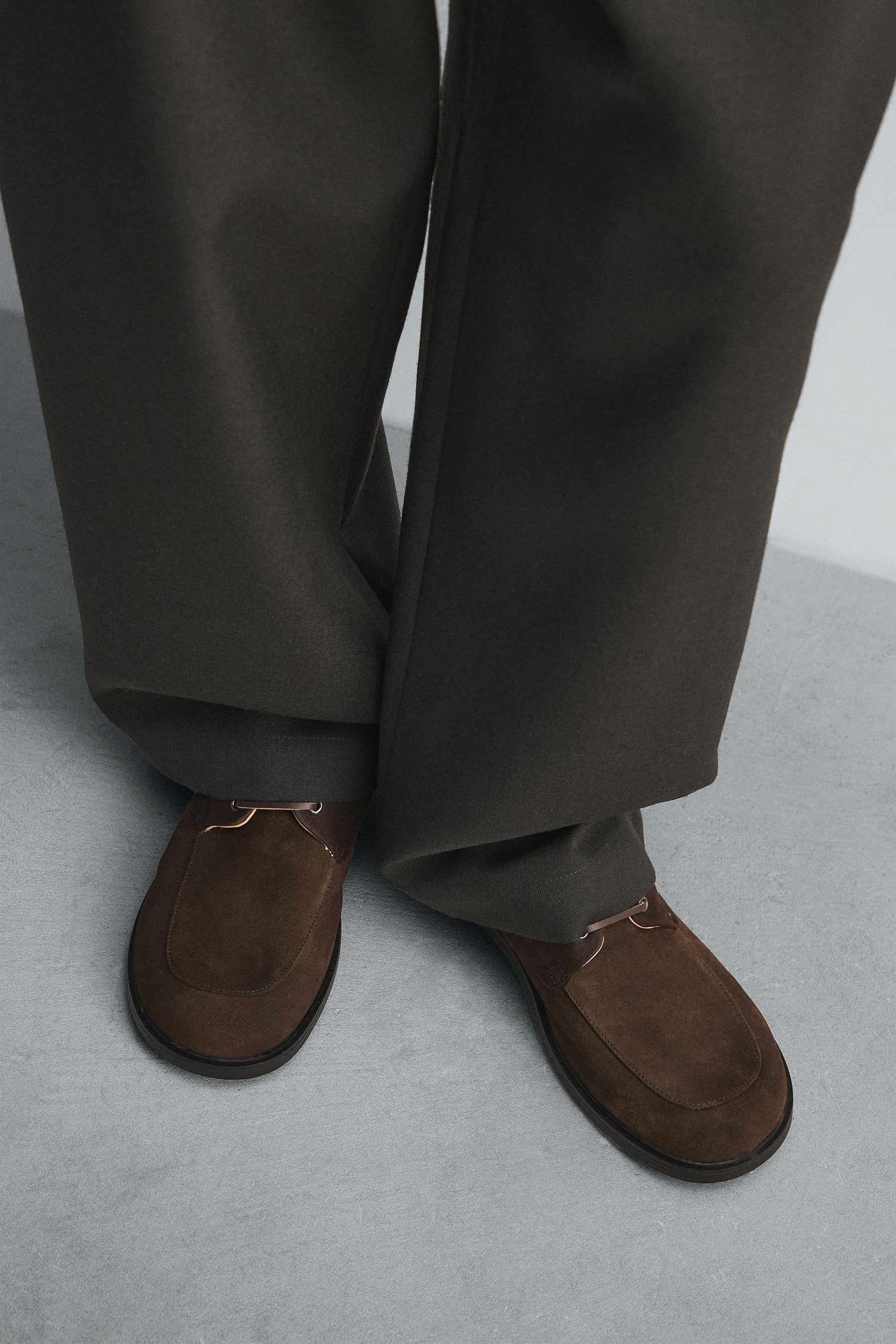 LIMITED EDITION LEATHER DECK SHOES - Image 3