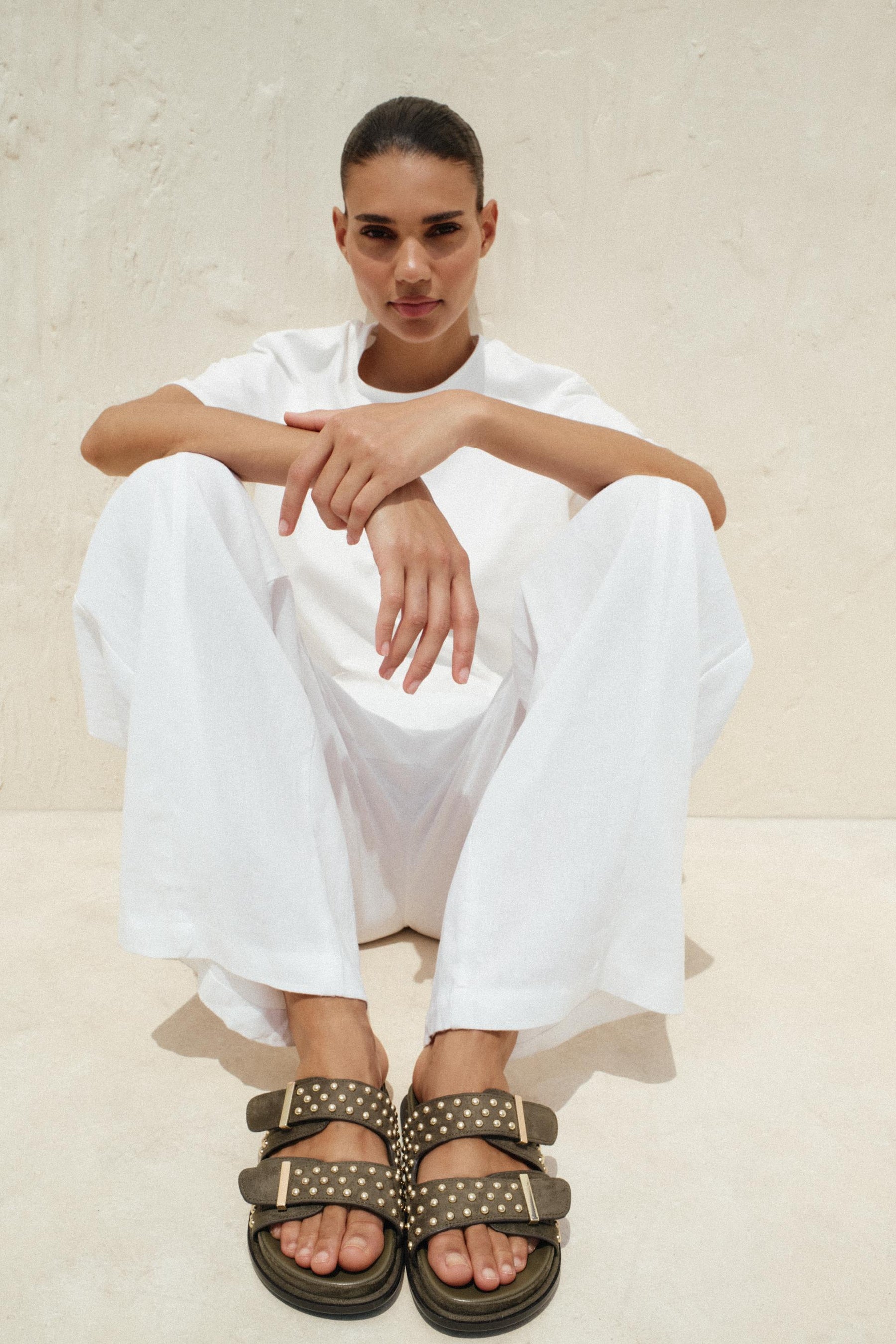 STUDDED BUCKLE SANDALS