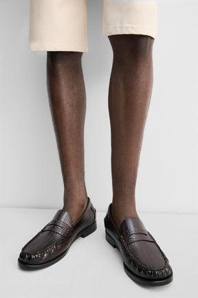 CROCODILE EMBOSSED LOAFER - Image 3