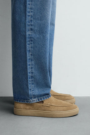 CASUAL LEATHER LOAFERS - Image 1