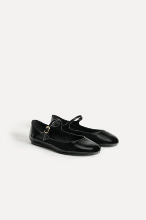 LEATHER BALLET FLATS
