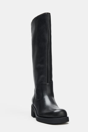 Water-repellent knee-high boots