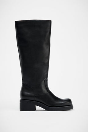 Water-repellent knee-high boots