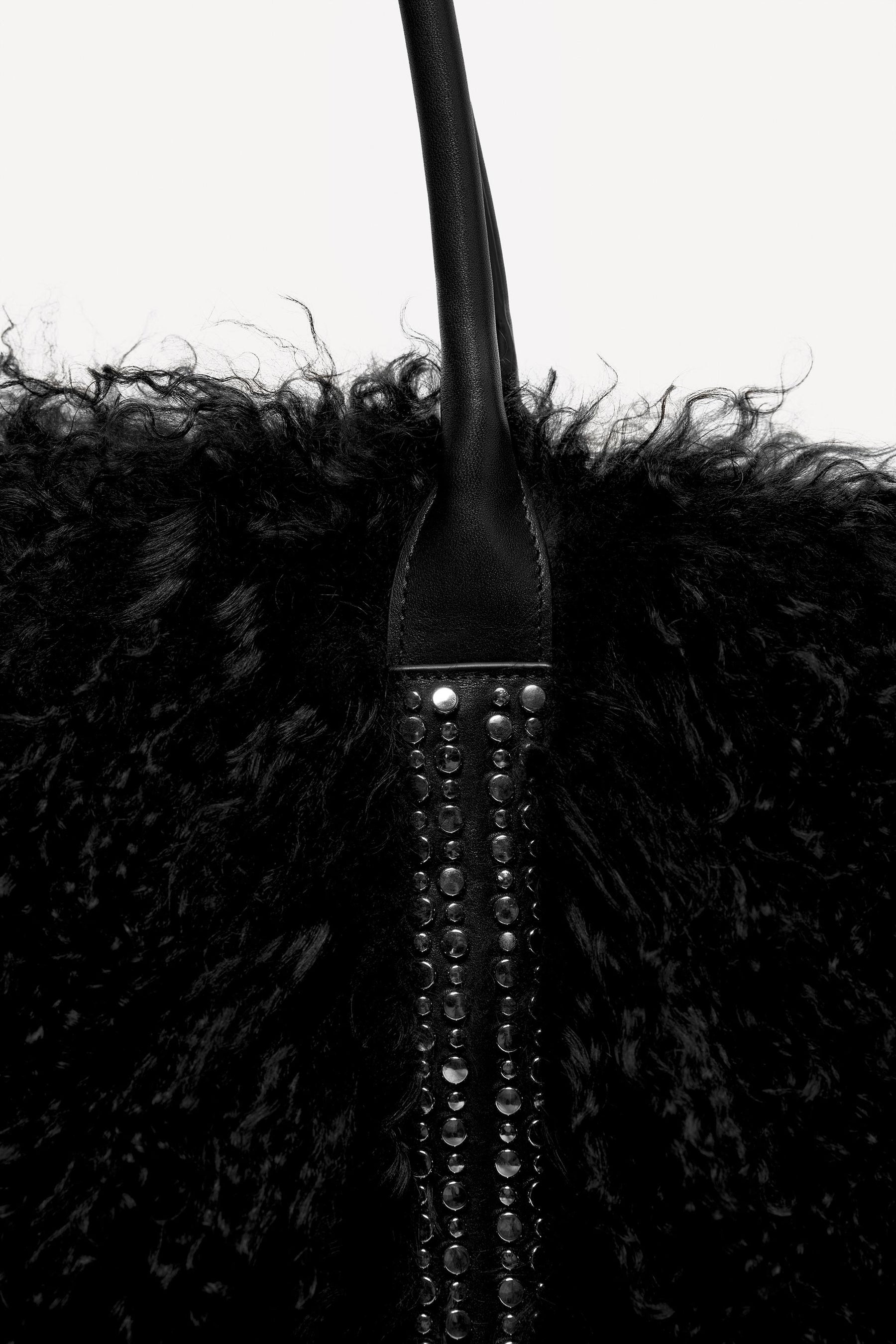 "LEATHER AND SHEEPSKIN SHOPPER BAG" - Image 3