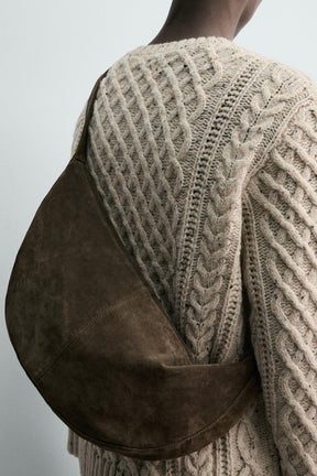 LEATHER SHOULDER BAG