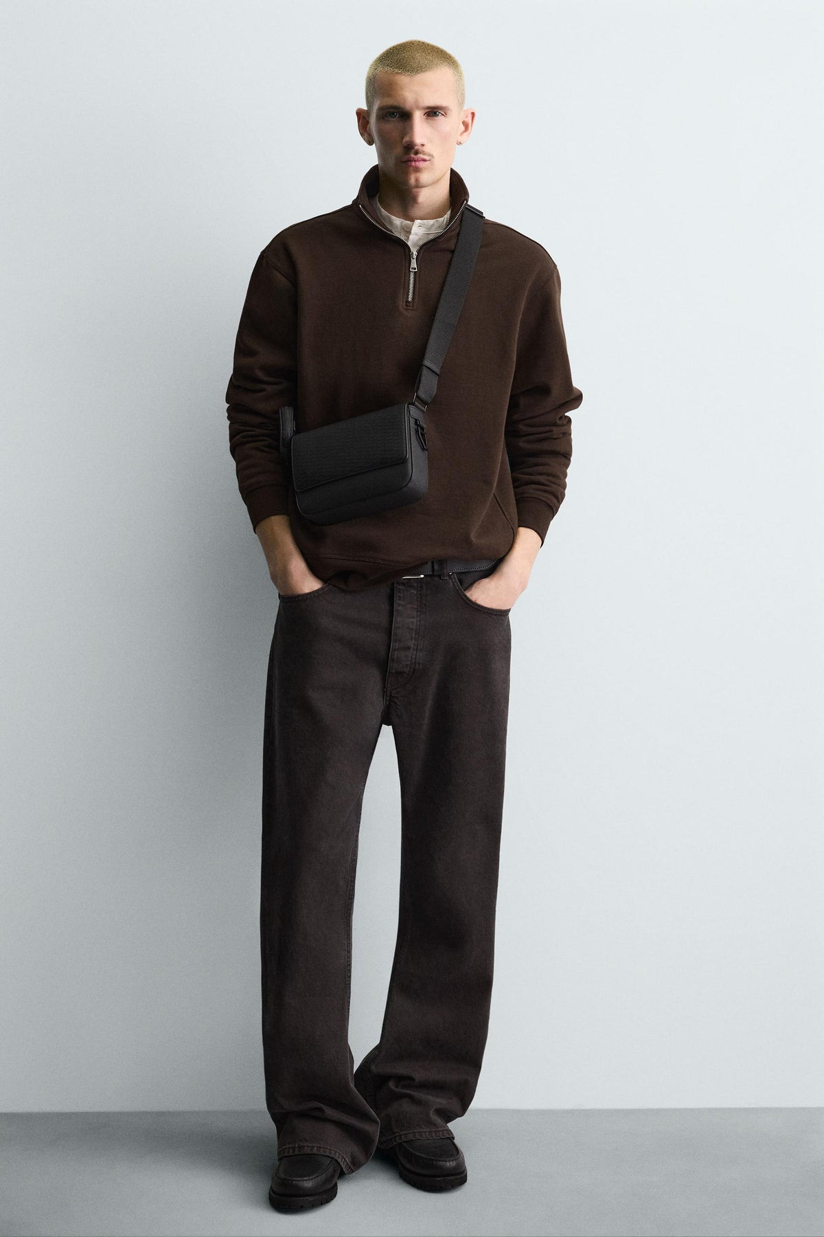 RUBBERISED TEXTURED CROSSBODY BAG