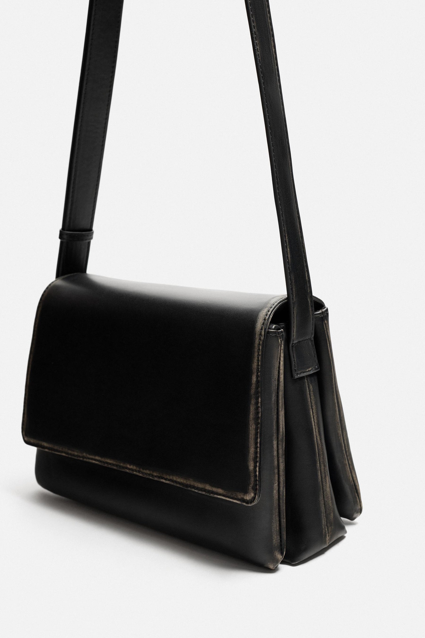 DISTRESSED-EFFECT FLAP CROSSBODY BAG - Image 5