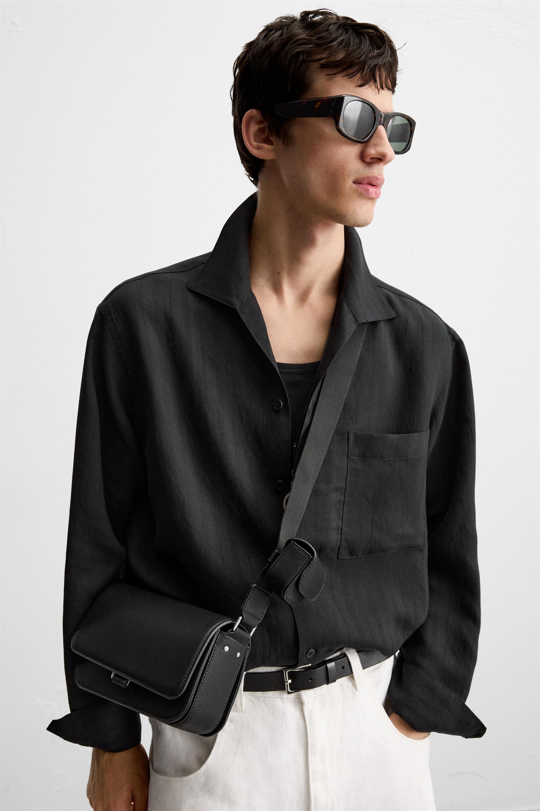 TEXTURED CROSSBODY BAG - Image 2