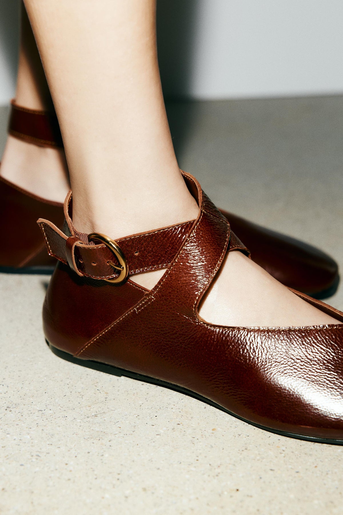 PATENT LEATHER BALLET FLATS