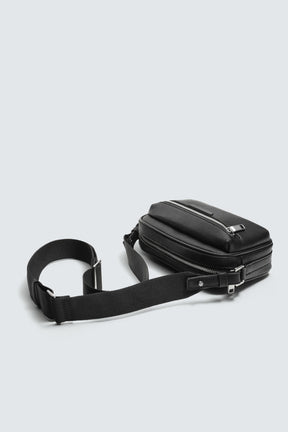 TEXTURED CROSSBODY BAG