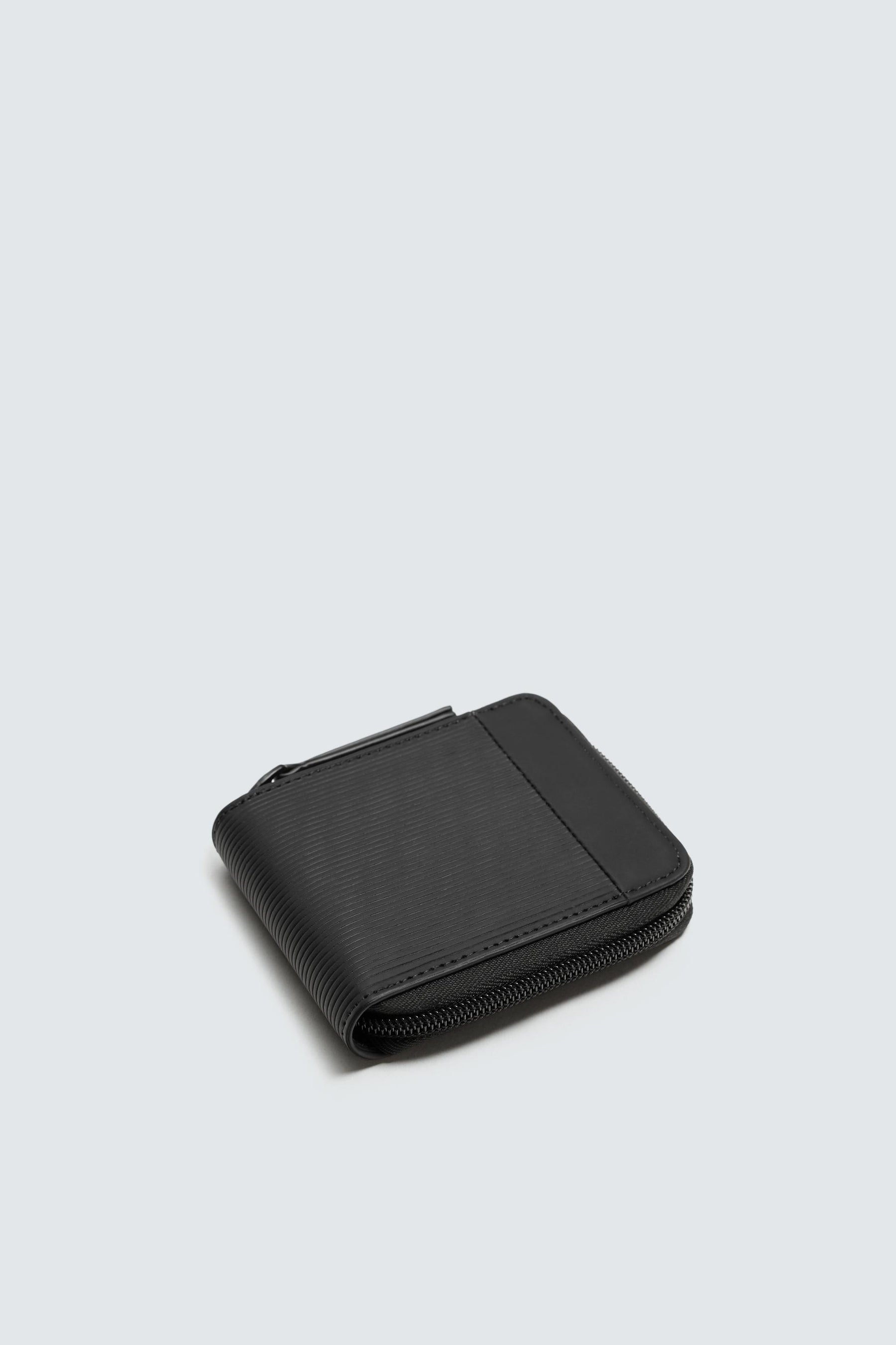 RUBBERISED WALLET WITH ZIP