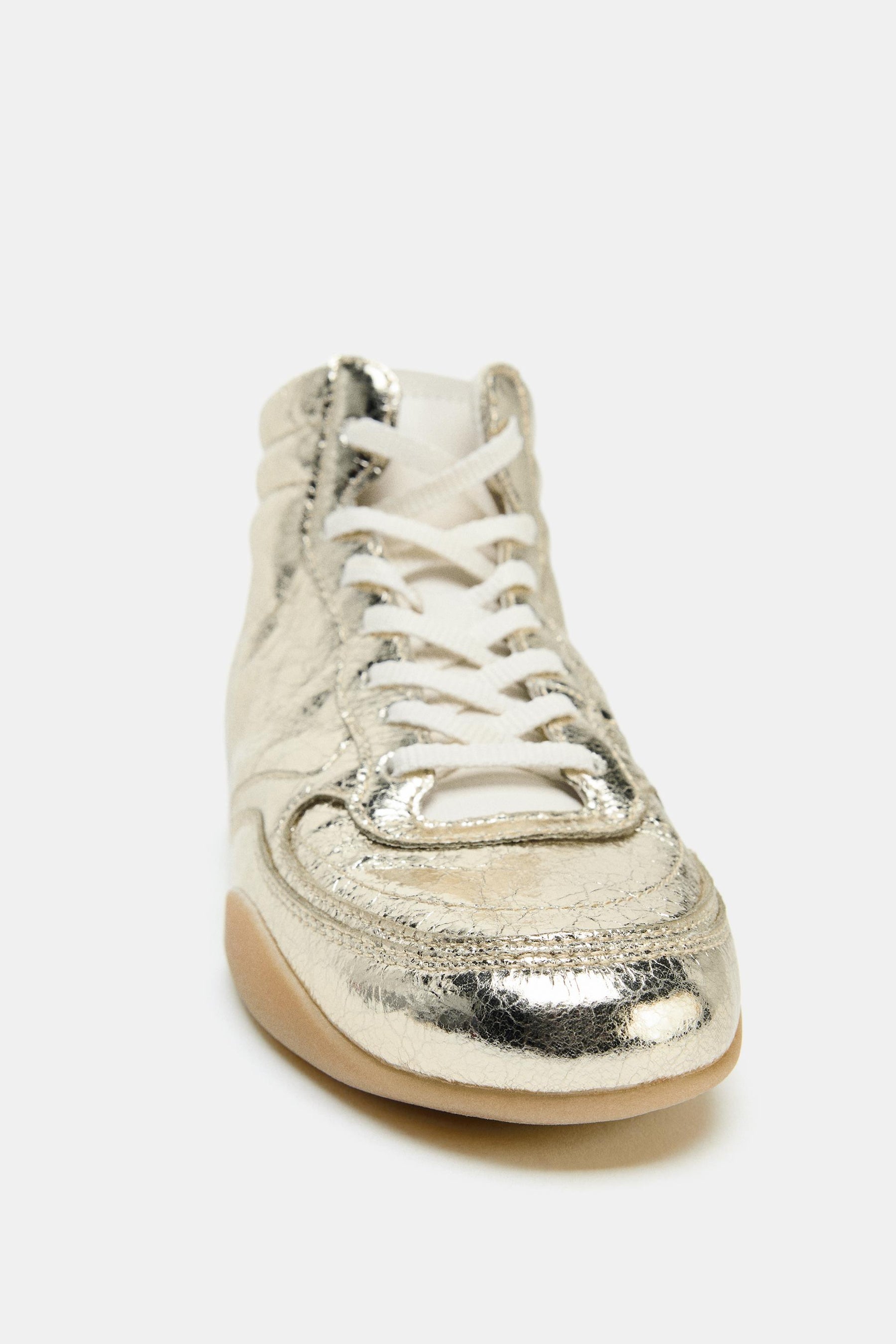 METALLIC HIGH-TOP TRAINERS