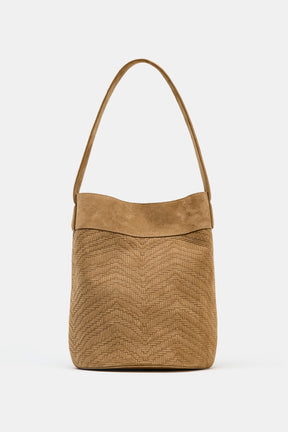 BRAIDED LEATHER BUCKET BAG