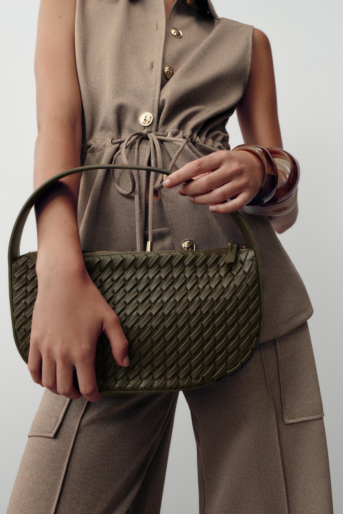 WOVEN EFFECT HANDBAG