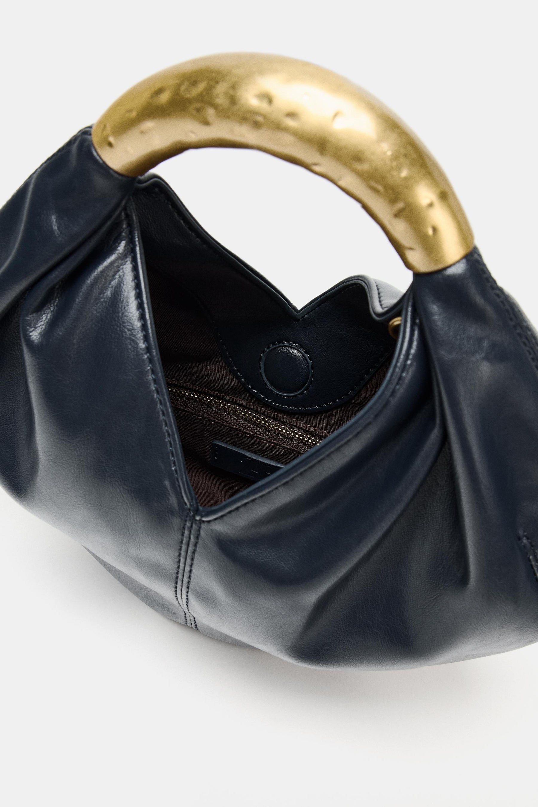 METAL HANDLE HANDBAG