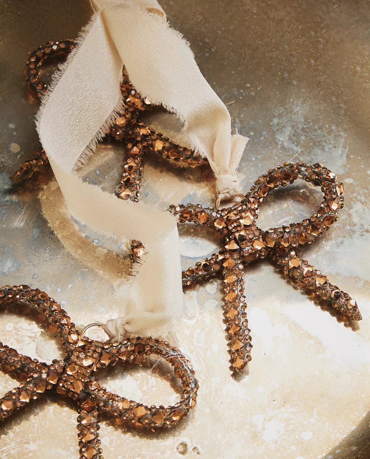 Cascading Bow Ornament