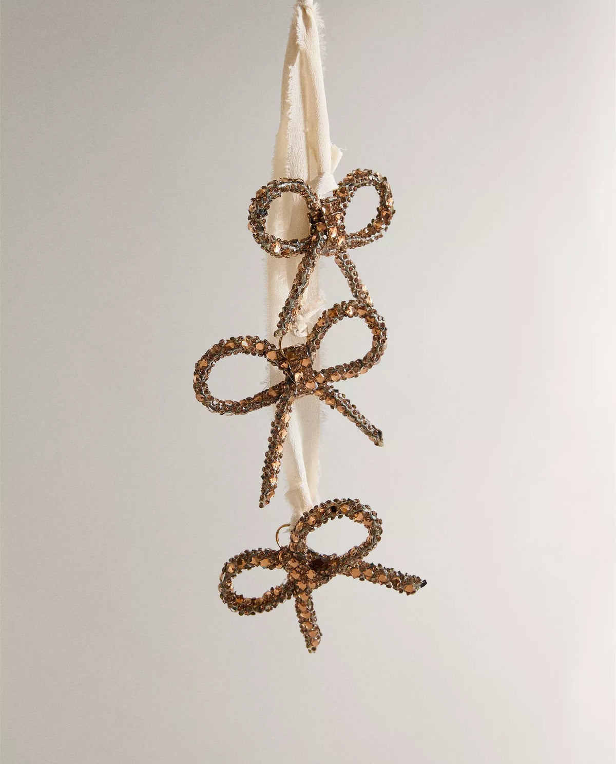 Cascading Bow Ornament