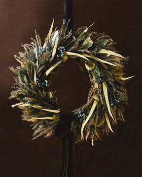 Berry Leaf Wreath