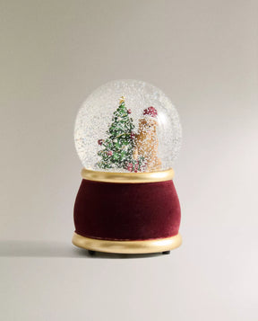 Golden Retriever Globe